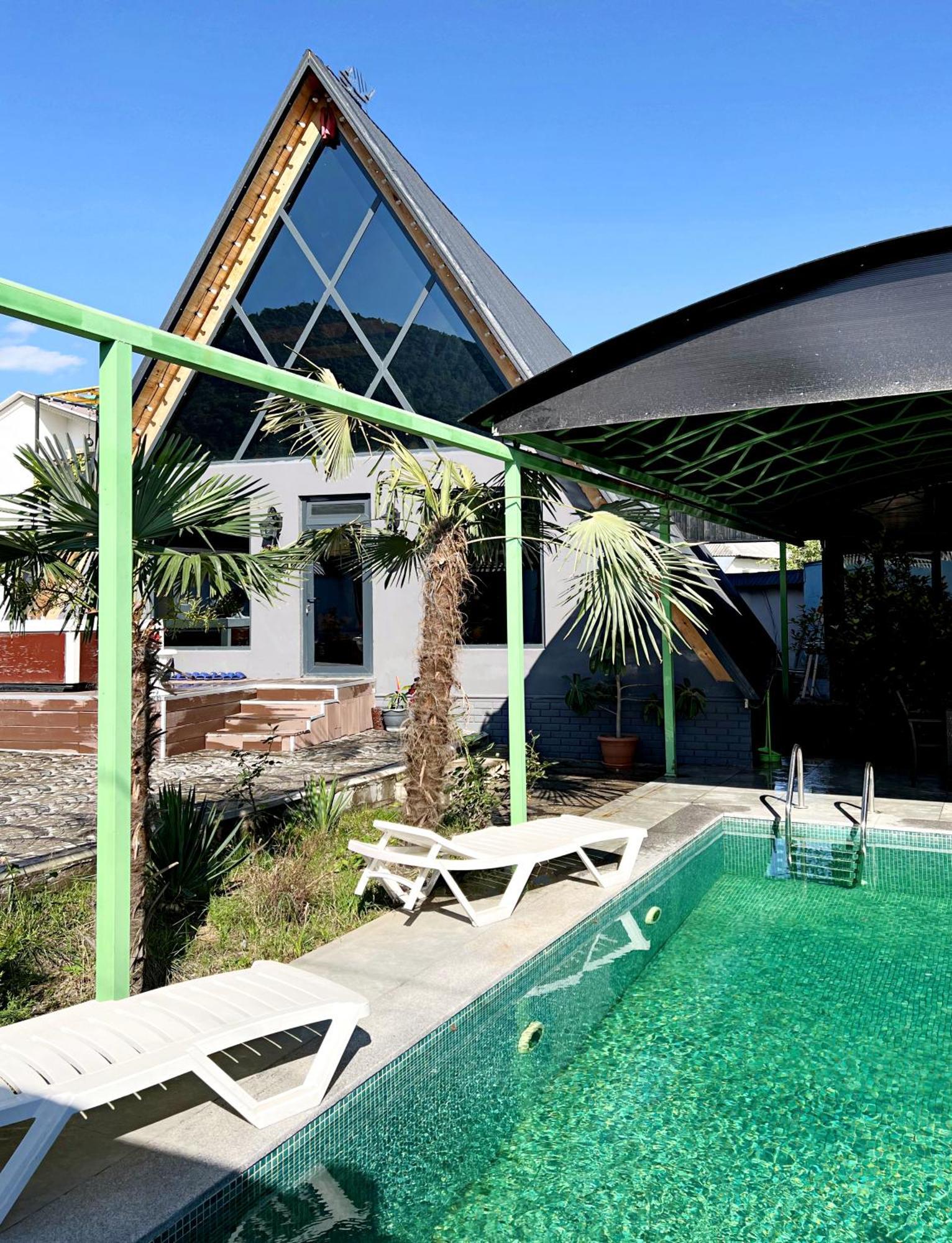 Naturenest A-frame